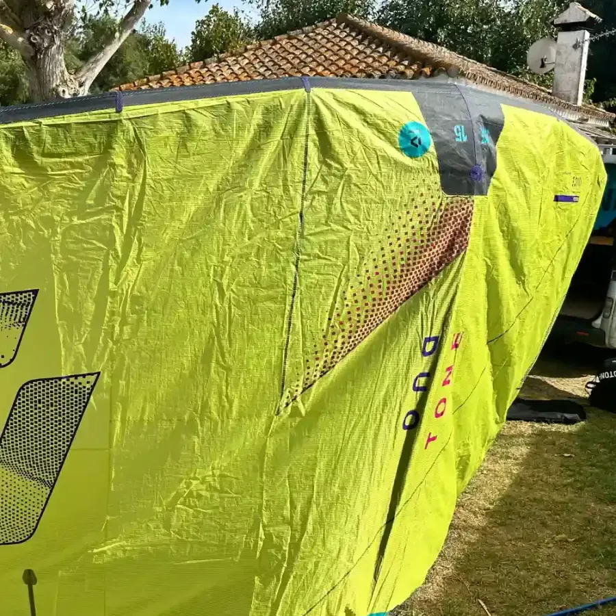 Cometa kitesurf Duotone Juice de 15 metros · foto 3